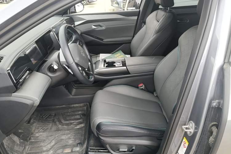 Used BYD Qin L 2025 EV 545KM Excellence Edition Left Front Seat