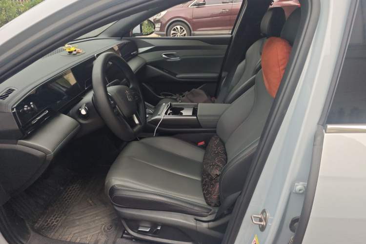 Used BYD Qin L 2025 EV 545KM Beyond Version Left Front Seat