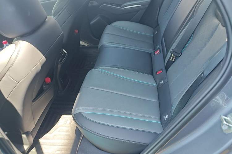 Used BYD Qin L 2025 DM-i Smart Drive 120KM Excellence Model Left Rear Seat