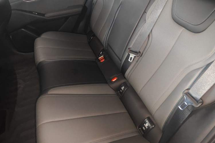 Used BYD Qin L 2025 EV 545KM Beyond Version Left Rear Seat