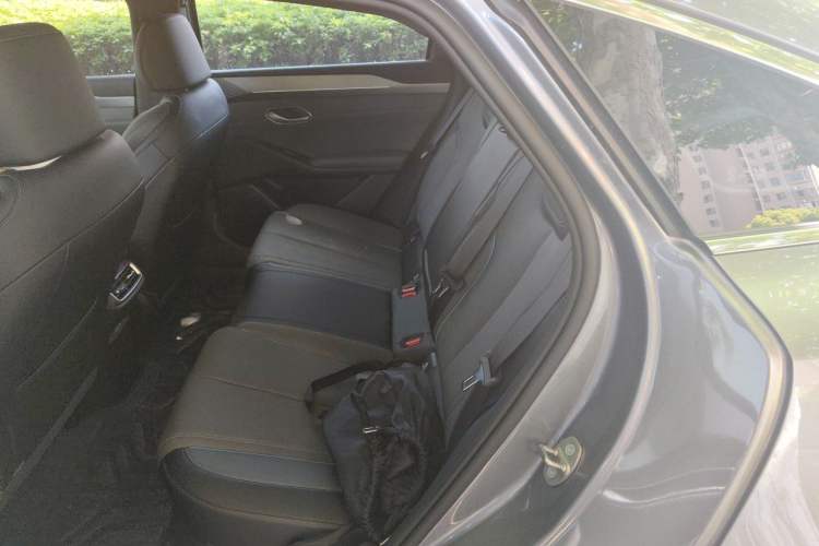 Used BYD Qin L 2025 EV 545KM Cloud Suspension Edition Left Rear Seat