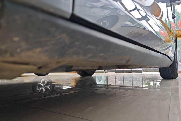 Used BYD Qin L 2025 DM-i Smart Drive 80KM Leading Model Left Side Sill