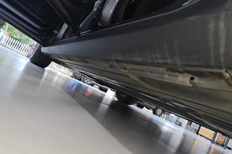 Used BYD Qin L 2025 DM-i Smart Drive 80KM Leading Model Left Side Sill