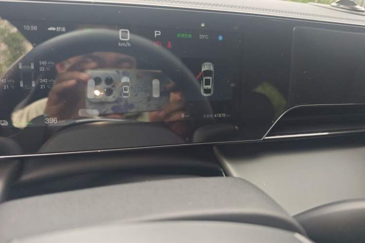 Used BYD Qin L 2025 EV 545KM Beyond Version Odometer Close Up