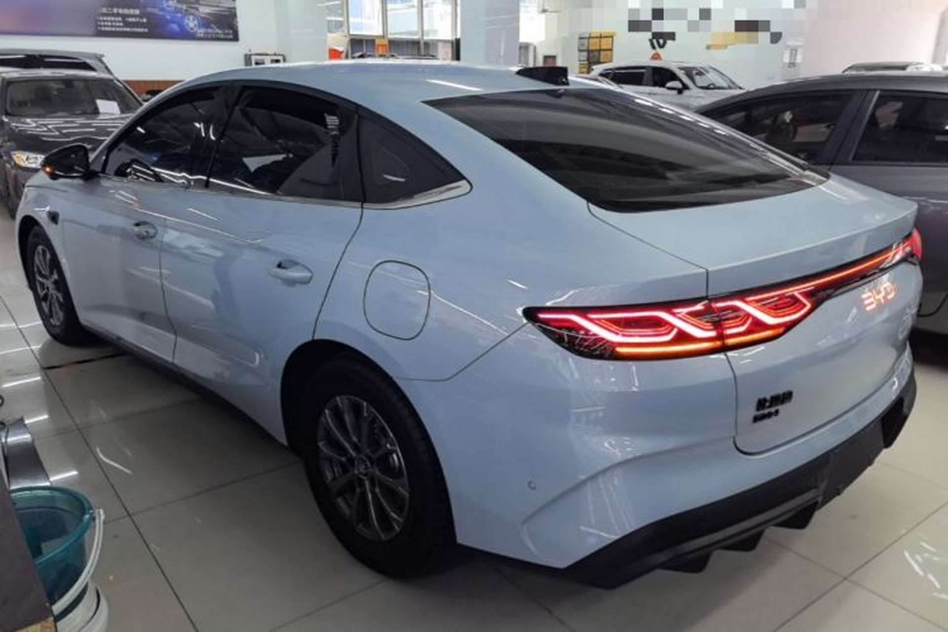 Used BYD Qin L 2025 DM-i Smart Drive 80KM Leading Model Rear Left 45 Deg