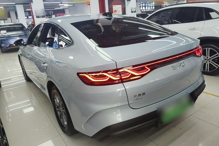 Used BYD Qin L 2025 DM-i Smart Drive 80KM Leading Model Rear Left 45 Deg