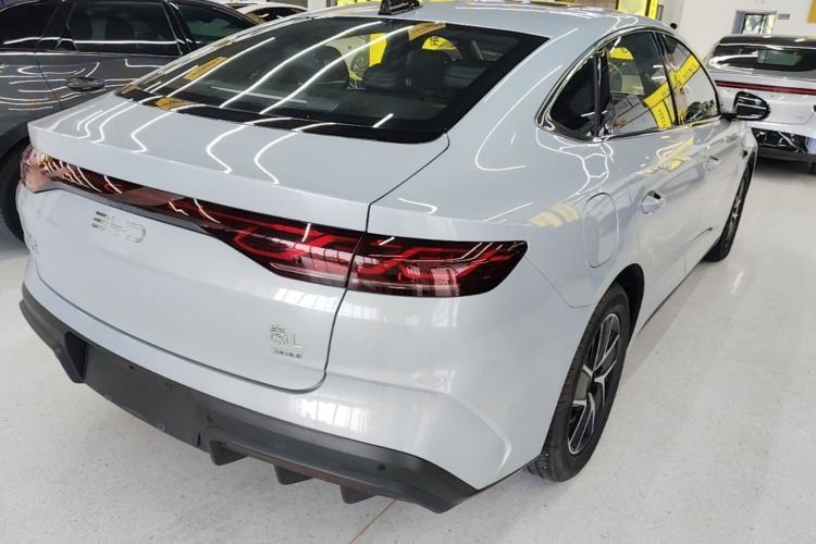 Used BYD Qin L 2025 DM-i Smart Drive 120KM Superior Model Rear Right 45 Deg