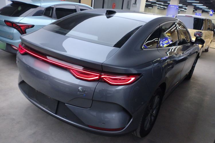 Used BYD Qin L 2025 EV 545KM Beyond Version Rear Right 45 Deg