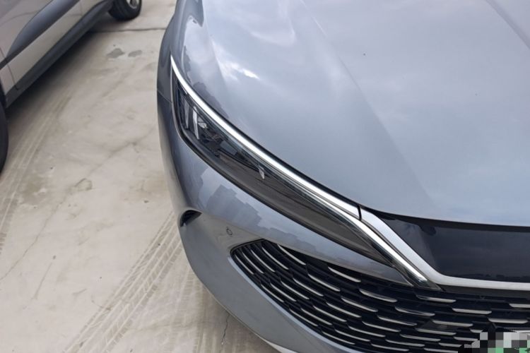 Used BYD Qin L 2025 DM-i Smart Drive 120KM Leading Model Right Front Headlight