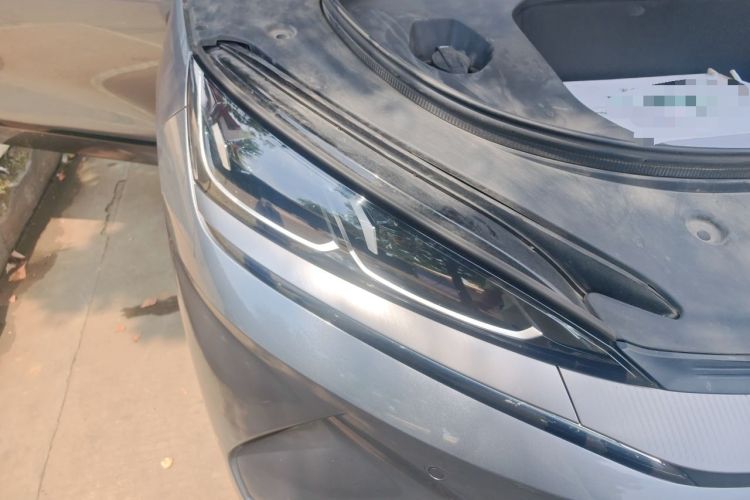 Used BYD Qin L 2025 EV 545KM Beyond Version Right Front Headlight