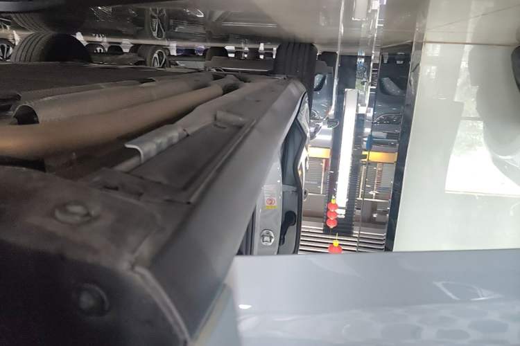 Used BYD Qin L 2025 DM-i Smart Drive 120KM Superior Model Right Side Sill