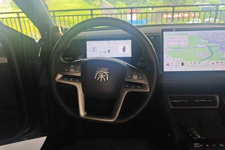 Used BYD Qin L 2025 EV 545KM Beyond Version Steering Wheel
