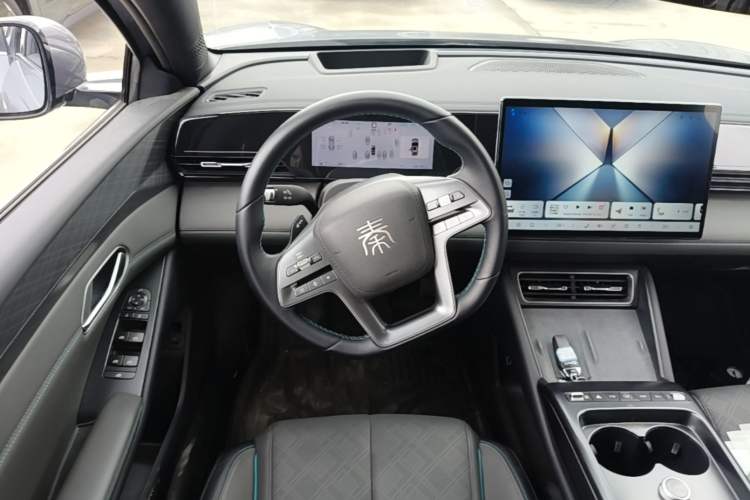 Used BYD Qin L 2025 EV 545KM Excellence Edition Steering Wheel