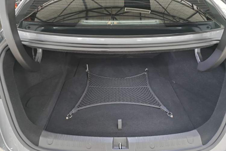 Used BYD Qin L 2025 DM-i Smart Drive 80KM Leading Model Trunk
