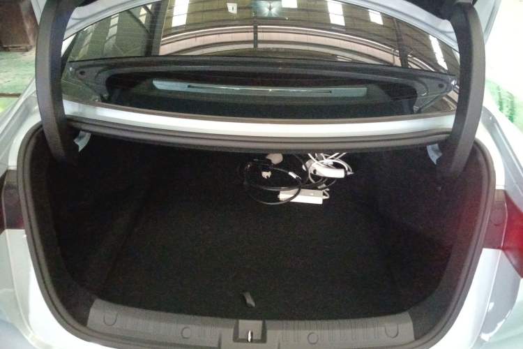 Used BYD Qin L 2025 DM-i Smart Drive 120KM Superior Model Trunk