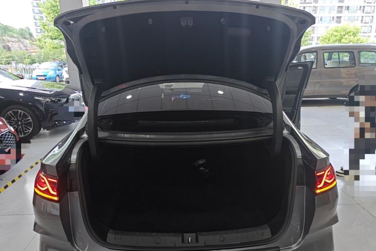 Used BYD Qin L 2025 DM-i Smart Drive 80KM Leading Model Trunk