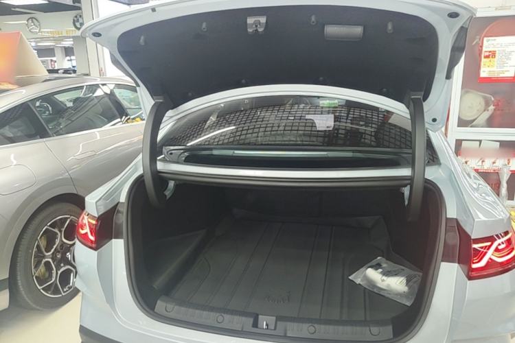 Used BYD Qin L 2025 DM-i Smart Drive 80KM Leading Model Trunk