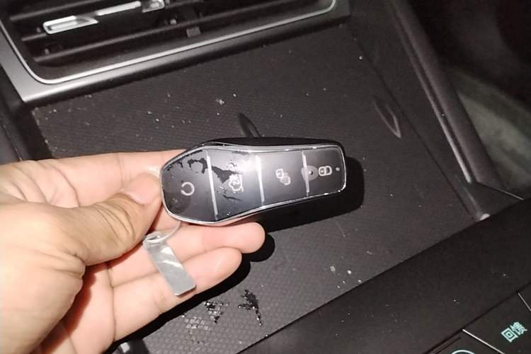 Used BYD Qin L 2025 EV 545KM Beyond Version Vehicle Key