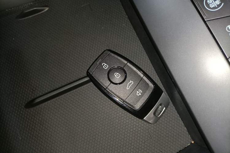 Used BYD Qin L 2025 EV 545KM Beyond Version Vehicle Key