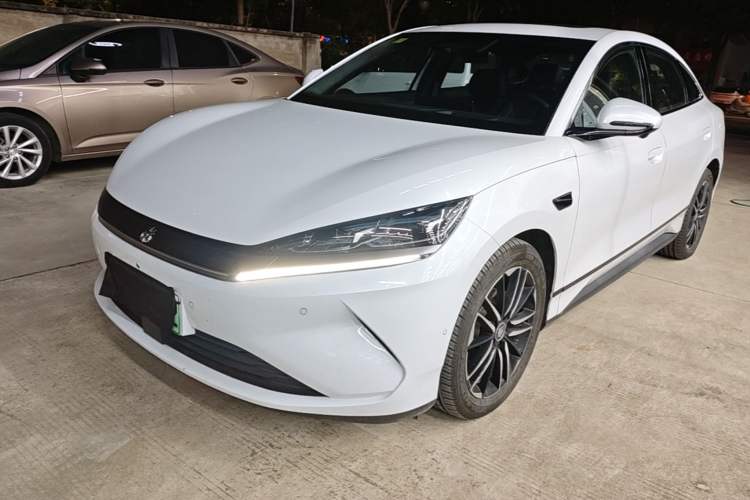 BYD Qin L 2025 EV 545KM Cloud Suspension Edition
