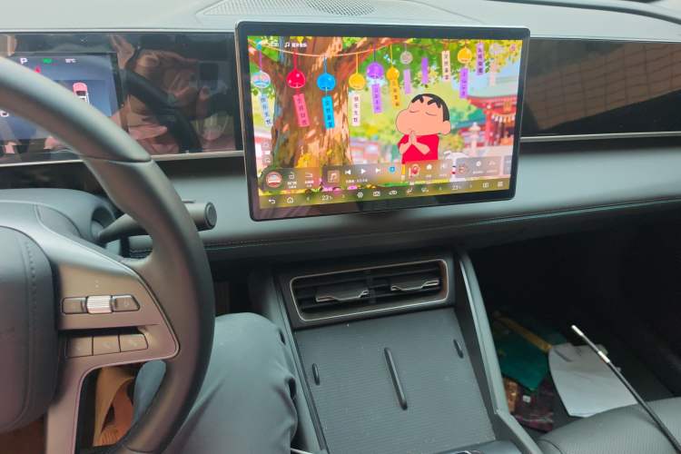 Used BYD Qin L 2025 DM-i Smart Drive 80KM Superior Model Audio And AC Panel