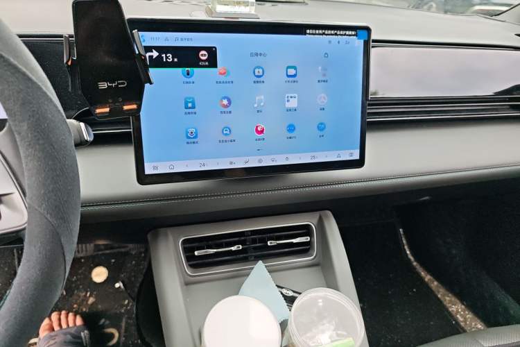 Used BYD Qin L 2025 EV 545KM Beyond Version Audio And AC Panel