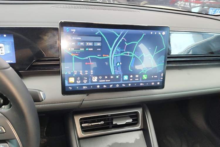 Used BYD Qin L 2025 EV 545KM Beyond Version Audio And AC Panel