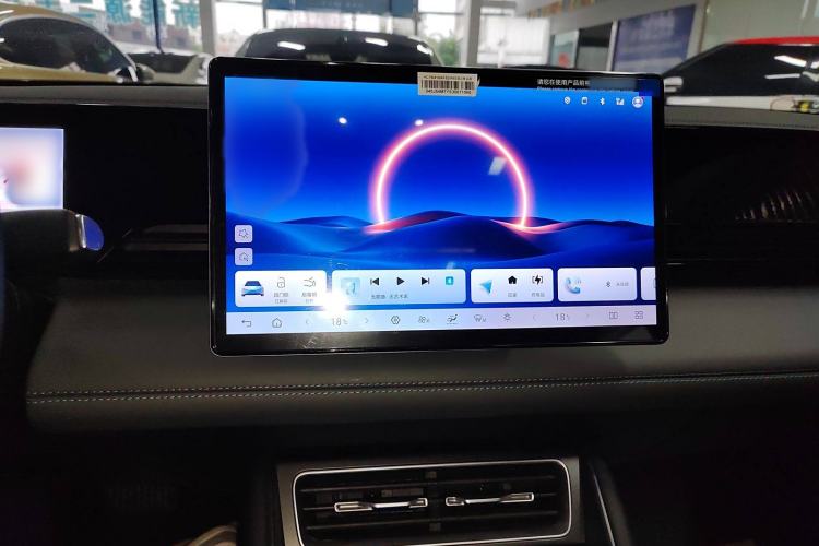 Used BYD Qin L 2025 EV 545KM Beyond Version Audio And AC Panel