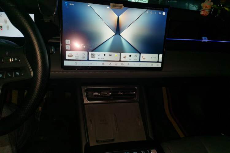 Used BYD Qin L 2025 EV 545KM Excellence Edition Audio And AC Panel