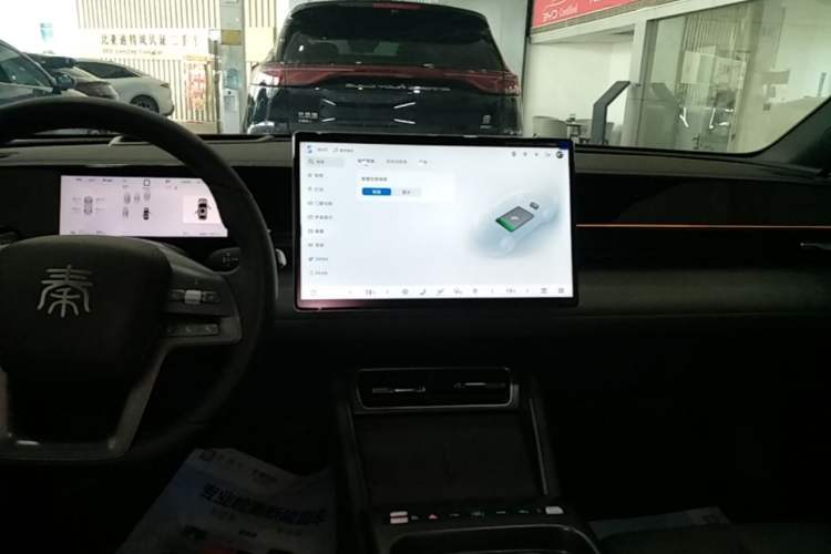 Used BYD Qin L 2025 EV 545KM Cloud Suspension Edition Audio And AC Panel