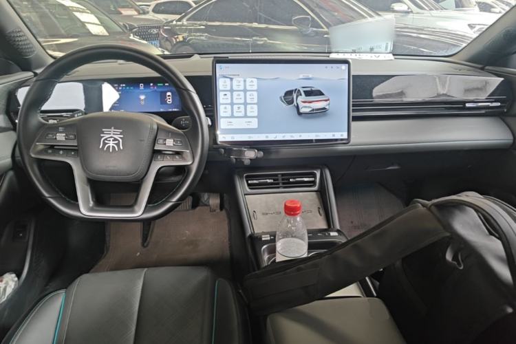 Used BYD Qin L 2025 EV 545KM Excellence Edition Center Console
