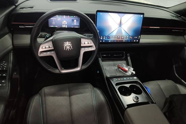 Used BYD Qin L 2025 EV 545KM Excellence Edition Center Console