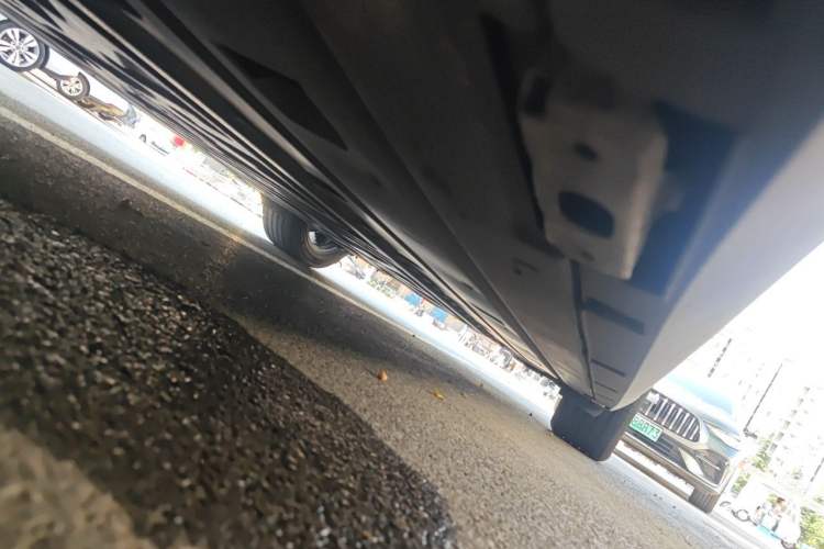 Used BYD Qin L 2025 EV 470KM Leading Edition Chassis Front Left
