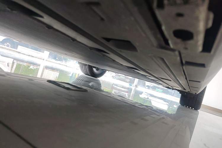 Used BYD Qin L 2025 EV 545KM Excellence Edition Chassis Front Left