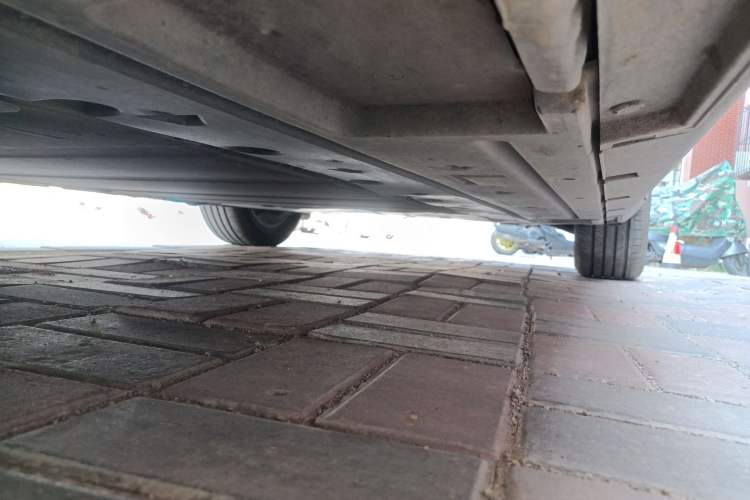 Used BYD Qin L 2025 DM-i Smart Drive 120KM Leading Model Chassis Front Left