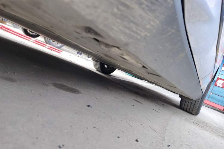 Used BYD Qin L 2025 EV 545KM Beyond Version Chassis Front Left