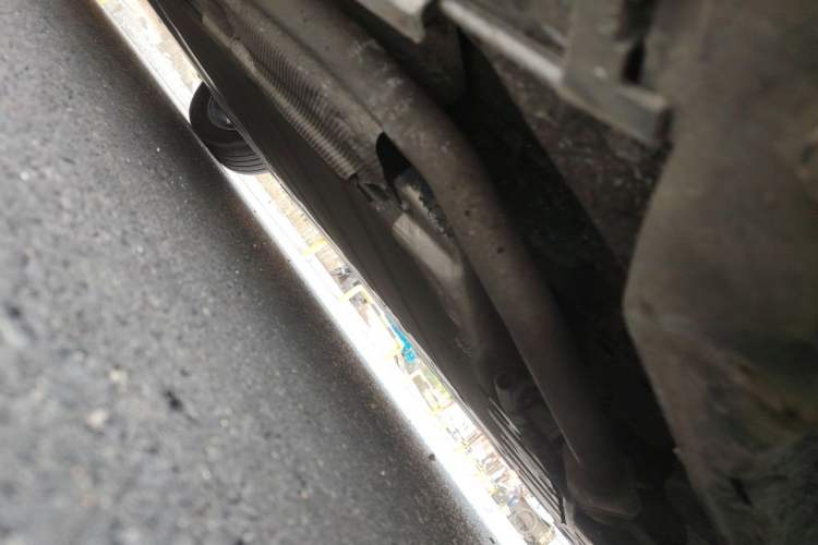 Used BYD Qin L 2025 DM-i Smart Drive 120KM Leading Model Chassis Front Right