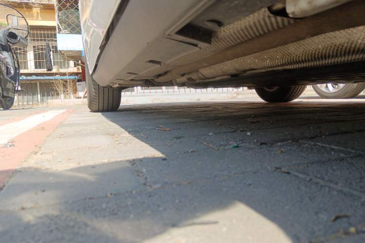 Used BYD Qin L 2025 DM-i Smart Drive 80KM Leading Model Chassis Front Right
