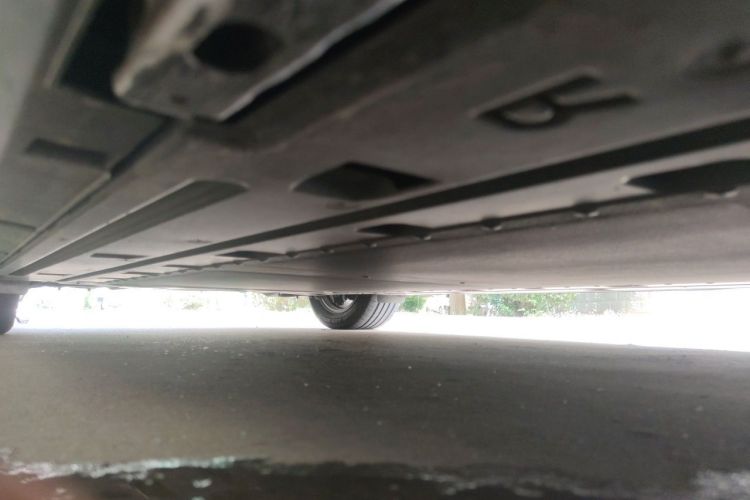 Used BYD Qin L 2025 EV 545KM Beyond Version Chassis Front Right