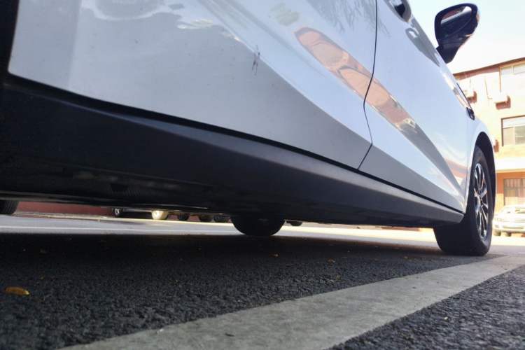 Used BYD Qin L 2025 DM-i Smart Drive 80KM Leading Model Chassis Rear Right