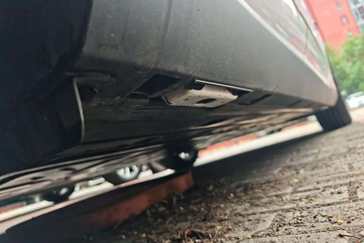 Used BYD Qin L 2025 EV 545KM Cloud Suspension Edition Chassis Rear Right