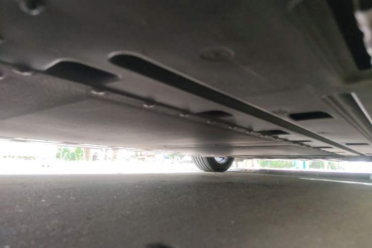 Used BYD Qin L 2025 EV 545KM Beyond Version Chassis Rear Right
