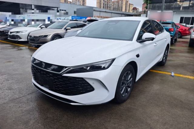 Used BYD Qin L 2025 DM-i Smart Drive 80KM Leading Model