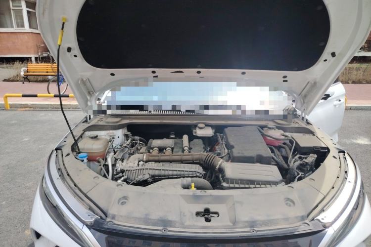 Used BYD Qin L 2025 DM-i Smart Drive 120KM Leading Model Engine Bay