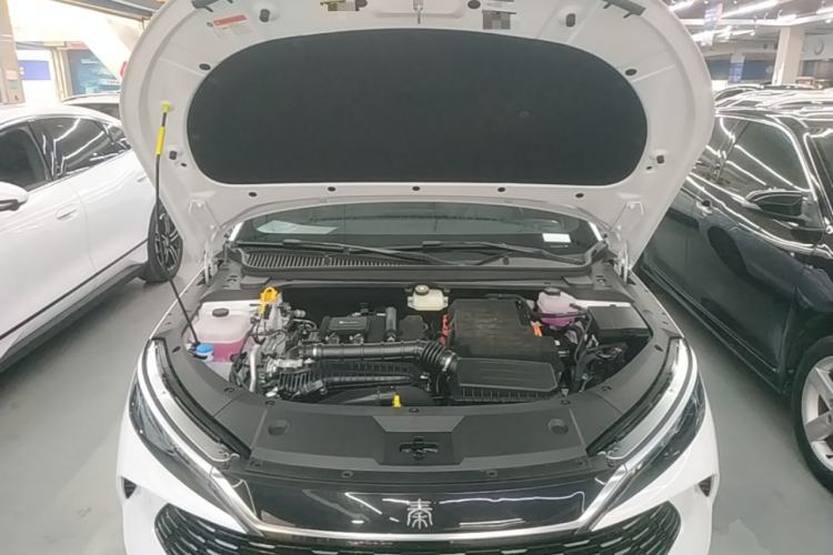 Used BYD Qin L 2025 DM-i Smart Drive 80KM Leading Model Engine Bay
