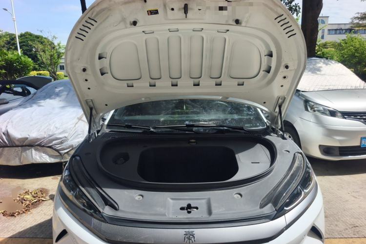 Used BYD Qin L 2025 EV 545KM Beyond Version Engine Bay