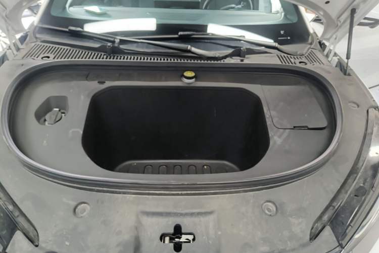 Used BYD Qin L 2025 EV 545KM Beyond Version Engine Bay