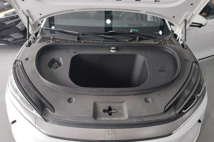 Used BYD Qin L 2025 EV 545KM Excellence Edition Engine Bay