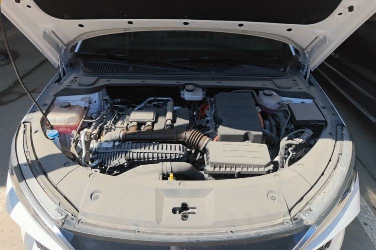 Used BYD Qin L 2025 DM-i Smart Drive 120KM Superior Model Engine Bay