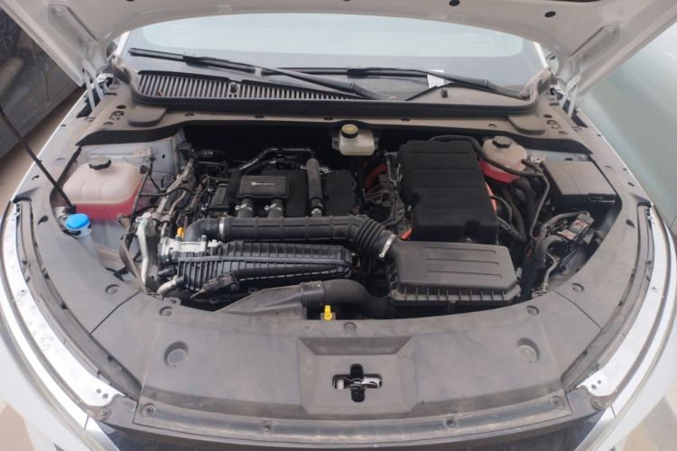 Used BYD Qin L 2025 DM-i Smart Drive 120KM Superior Model Engine Bay